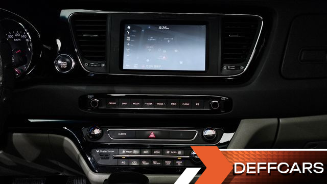 Kia CARNIVAL 9-seater Prestige купить на сайте DeffCars