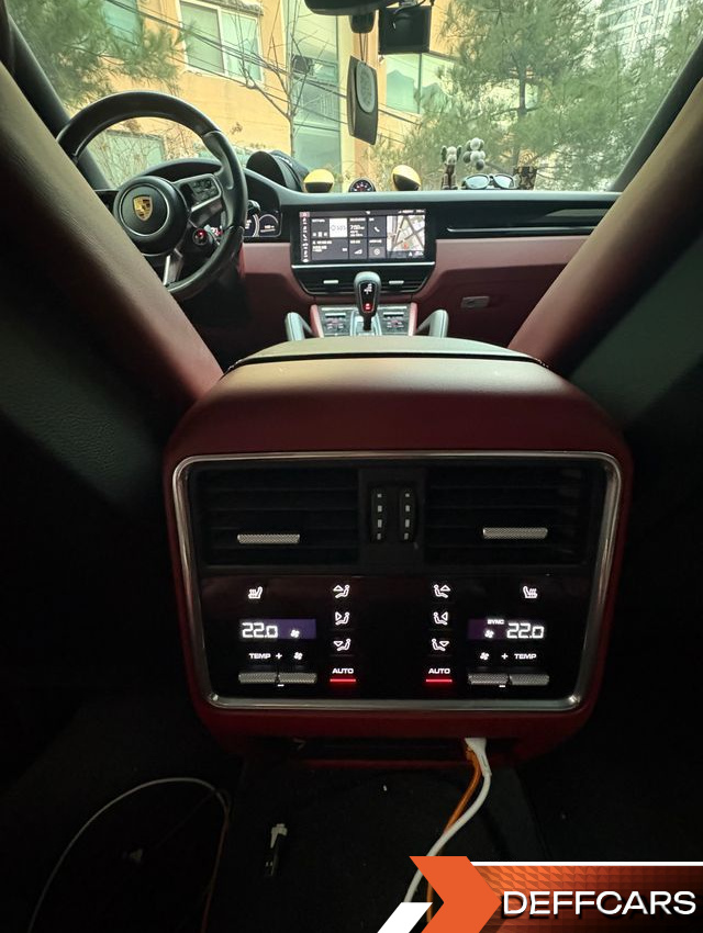 Porsche CAYENNE 3.0 купить на сайте DeffCars