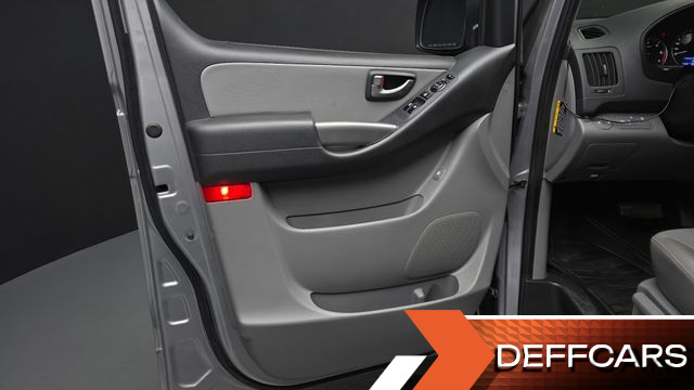 Hyundai STAREX Van 3-Seater Smart купить на сайте DeffCars