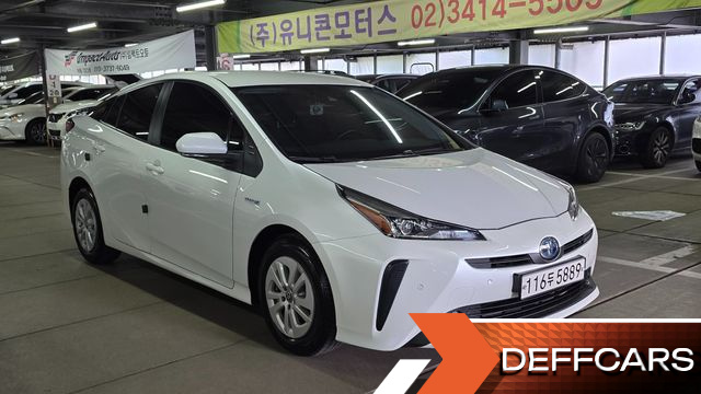 Toyota PRIUS 1.8 купить на сайте DeffCars