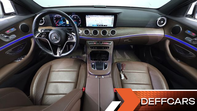 Mercedes E-CLASS E220d 4MATIC Exclusive купить на сайте DeffCars