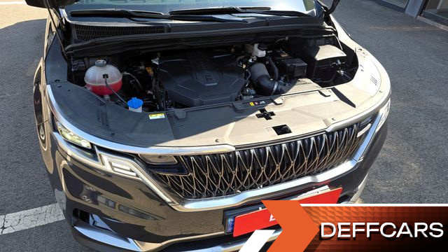 Kia CARNIVAL 9-Seater Noblesse купить на сайте DeffCars