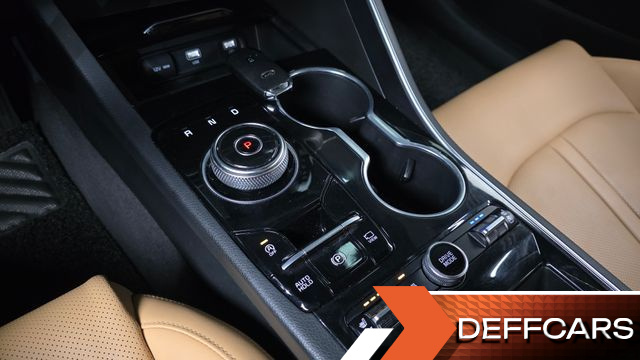 Kia K5 2.0 Prestige купить на сайте DeffCars