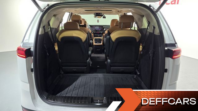 Kia CARNIVAL Gasoline 9-Seater Noblesse купить на сайте DeffCars