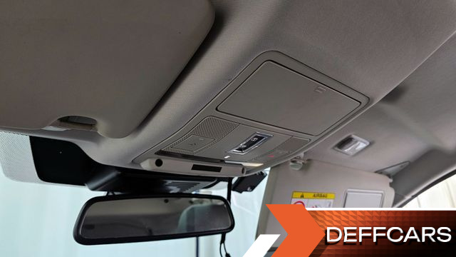 Land Rover DISCOVERY SPORT 2.0 TD4 SE (150PS) купить на сайте DeffCars