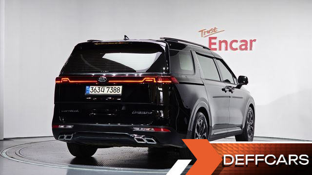 Kia CARNIVAL 7-Seater Signature купить на сайте DeffCars