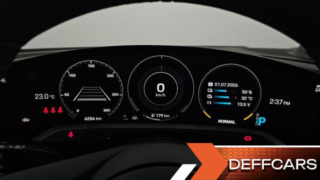 Porsche TAYCAN Base купить на сайте DeffCars