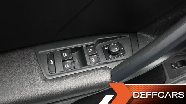 Volkswagen TIGUAN 2.0 TDI Premium купить на сайте DeffCars