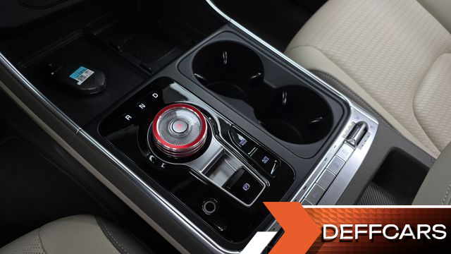 Kia CARNIVAL 7-Seater Gravity купить на сайте DeffCars