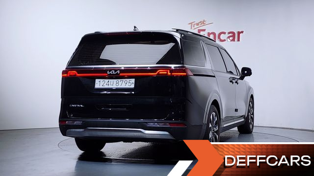 Kia CARNIVAL Gasoline 7-Seater Signature купить на сайте DeffCars