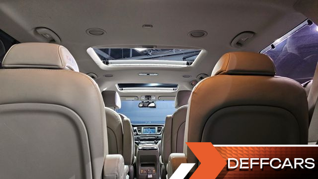 Kia CARNIVAL 9-seater Prestige купить на сайте DeffCars