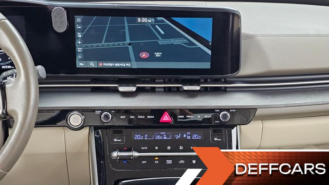 Kia CARNIVAL 9-Seater Signature купить на сайте DeffCars