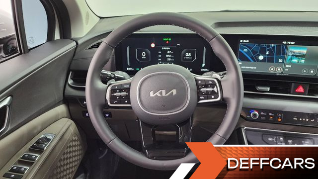 Kia CARNIVAL 7-Seater Noblesse купить на сайте DeffCars