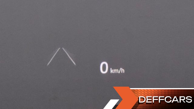 Land Rover DISCOVERY D250 SE купить на сайте DeffCars