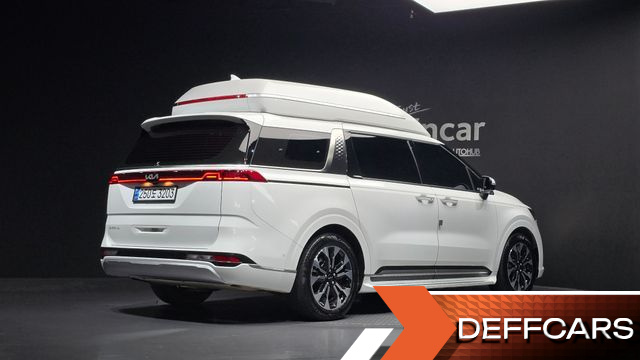 Kia CARNIVAL 7-Seater Hi-Limousine Signature купить на сайте DeffCars