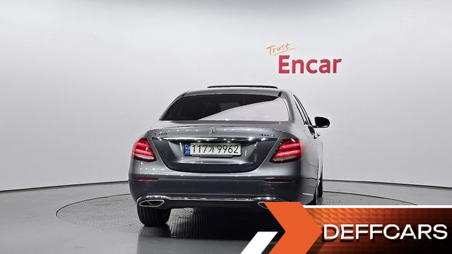 Mercedes E-CLASS E300 4MATIC Exclusive купить на сайте DeffCars