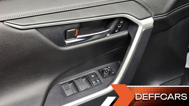 Toyota RAV4 2,5 4WD Hybrid LTD купить на сайте DeffCars