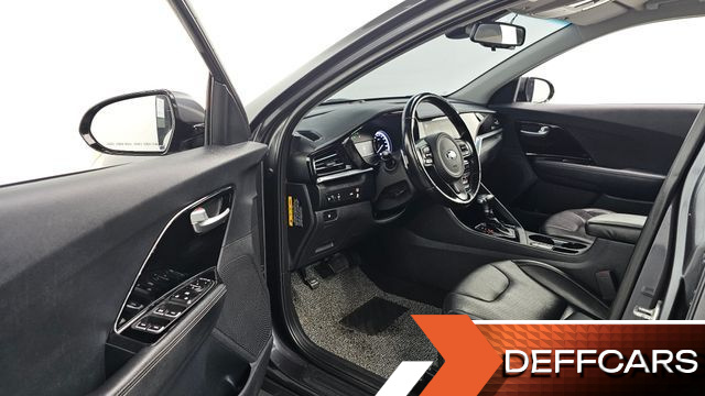 Kia NIRO 1.6 HEV Prestige купить на сайте DeffCars