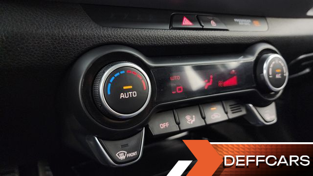Kia STONIC 1.0 Turbo Prestige купить на сайте DeffCars