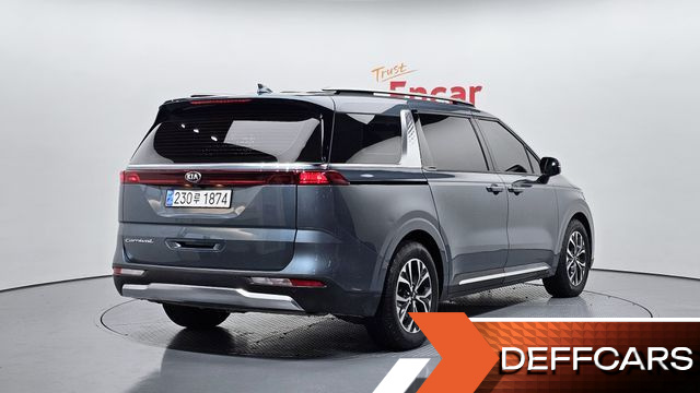 Kia CARNIVAL 9-Seater Noblesse купить на сайте DeffCars