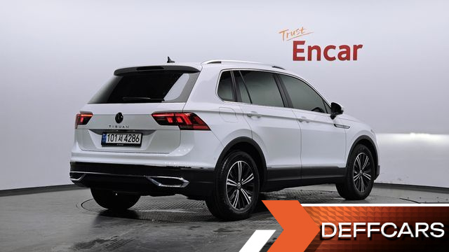 Volkswagen TIGUAN 2.0 TDI Premium купить на сайте DeffCars