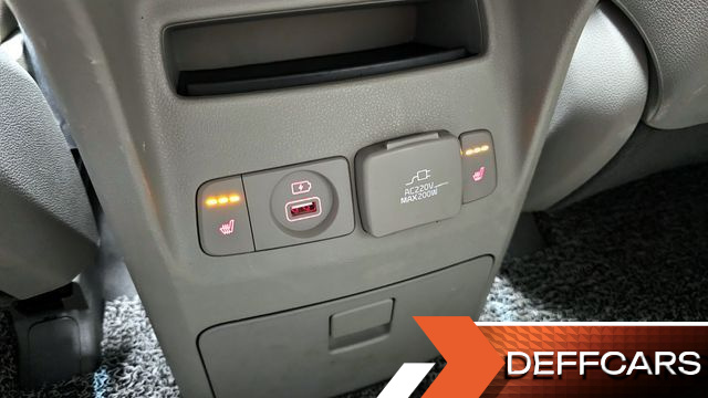 Kia CARNIVAL 9-Seater Noblesse Special купить на сайте DeffCars