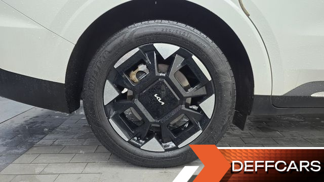 Kia CARNIVAL 9-Seater Noblesse купить на сайте DeffCars