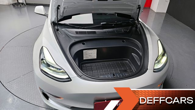 Tesla MODEL 3 RWD купить на сайте DeffCars