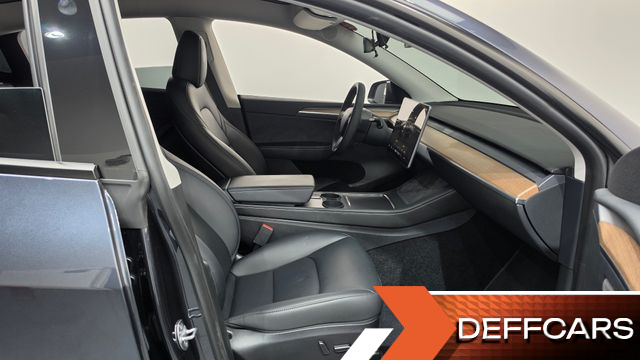 Tesla MODEL Y Long Range AWD купить на сайте DeffCars
