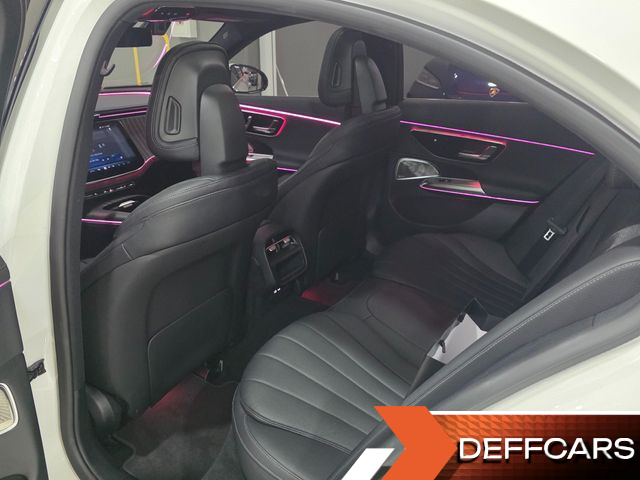 Mercedes E-CLASS E300 4MATIC Exclusive купить на сайте DeffCars