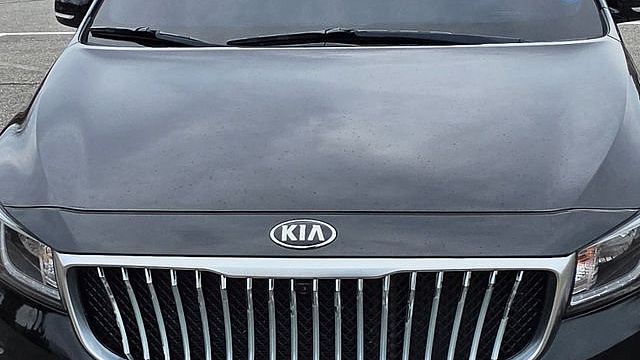 Kia CARNIVAL 9-seater Hi-Limousine Prestige High roof купить на сайте DeffCars
