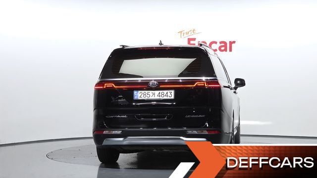 Kia CARNIVAL 7-Seater Noblesse купить на сайте DeffCars