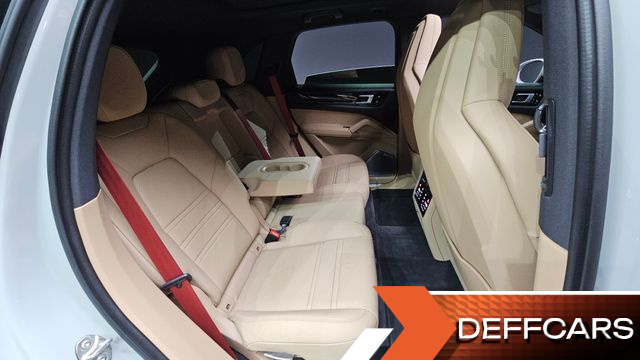 Porsche CAYENNE 3.0 купить на сайте DeffCars