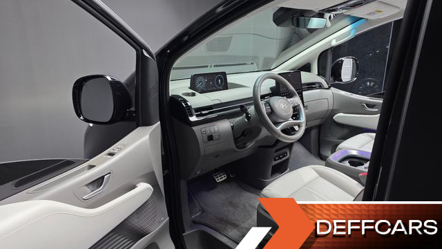 Hyundai STARIA HEV 1.6 Lounge 7-Seater Inspiration купить на сайте DeffCars