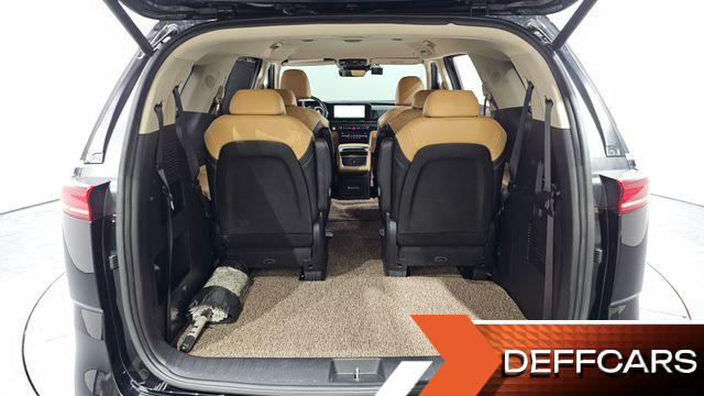 Kia CARNIVAL 9-Seater Noblesse купить на сайте DeffCars