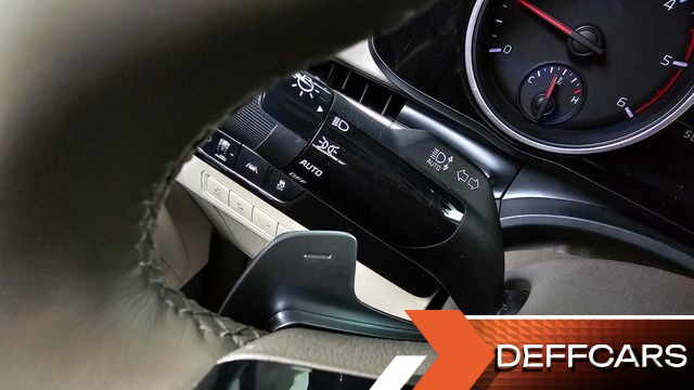 Kia CARNIVAL 9-Seater Noblesse купить на сайте DeffCars