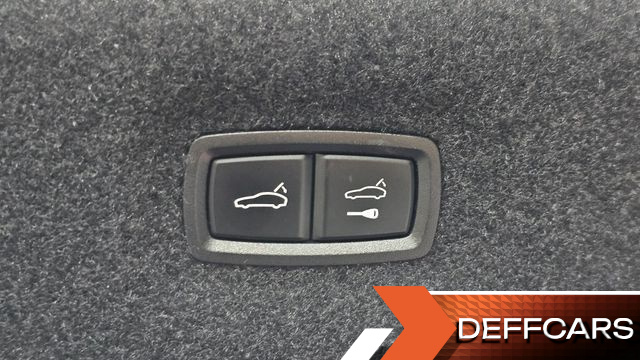 Porsche TAYCAN 4S купить на сайте DeffCars