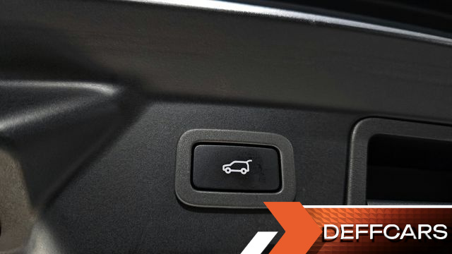 Land Rover RANGE ROVER VELAR 2.0 D240 R-Dynamic SE купить на сайте DeffCars