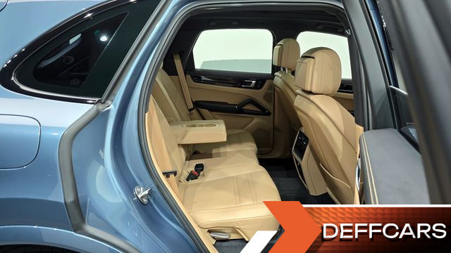 Porsche CAYENNE 3.0 купить на сайте DeffCars