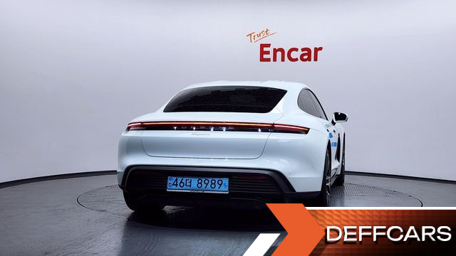 Porsche TAYCAN Base купить на сайте DeffCars