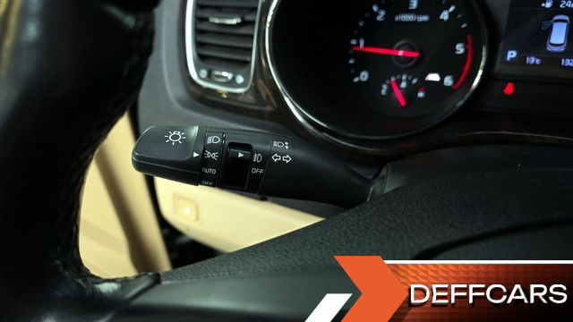 Kia CARNIVAL 9-Seater Prstige купить на сайте DeffCars