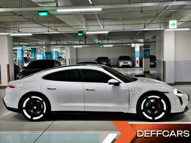 Porsche TAYCAN 4S купить на сайте DeffCars