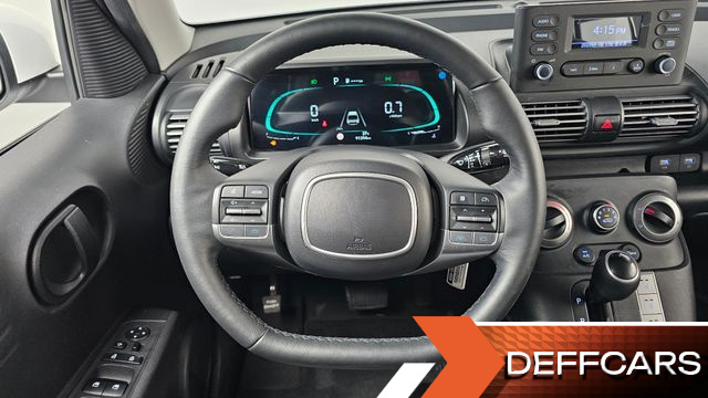 Hyundai CASPER Van Smart купить на сайте DeffCars