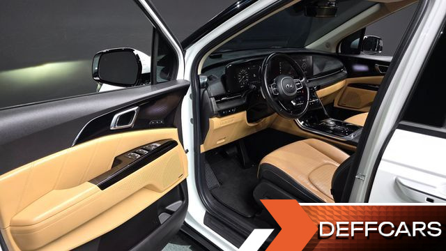 Kia CARNIVAL 7-Seater Signature купить на сайте DeffCars