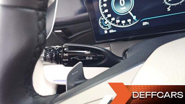 Hyundai GRANDEUR 2.5 Le Blanc купить на сайте DeffCars