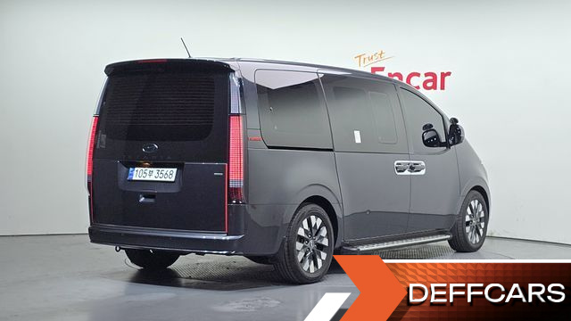 Hyundai STARIA 4WD Lounge 9-Seater Inspiration купить на сайте DeffCars