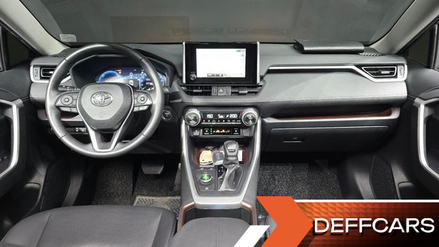 Toyota RAV4 2,5 4WD Hybrid LTD купить на сайте DeffCars