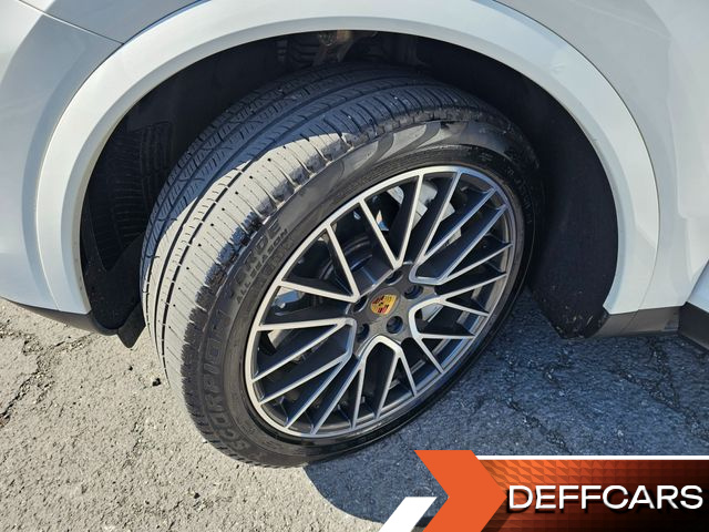 Porsche CAYENNE 3.0 купить на сайте DeffCars