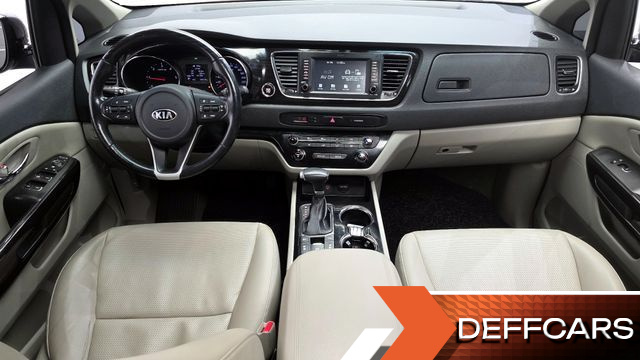 Kia CARNIVAL 9-Seater Prstige купить на сайте DeffCars