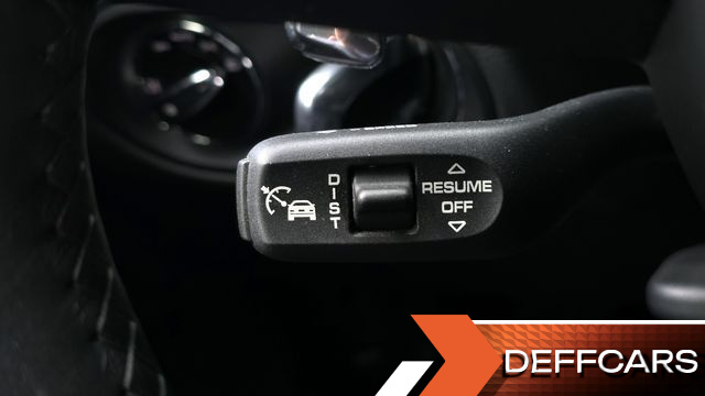 Porsche MACAN 2.0 95B купить на сайте DeffCars
